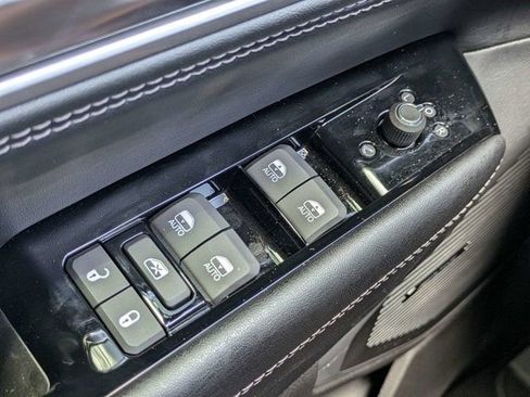 New 2026 Jeep Grand Wagoneer L 4WD w/ Premium Group I image 27