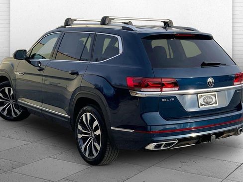 Used 2023 Volkswagen Atlas SEL Premium image 10