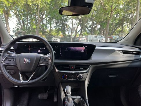 Used 2025 Buick Encore GX Preferred image 29