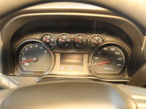 Used 2023 Chevrolet Silverado 1500 Custom image 16