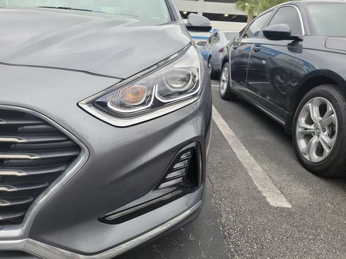 Used 2018 Hyundai Sonata Limited w/ Limited Ultimate Package 03 FWD image 6
