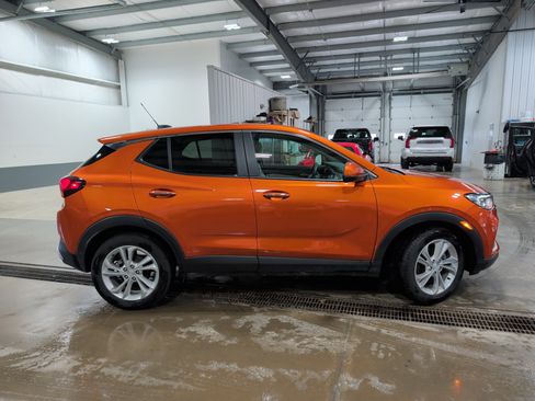 Used 2023 Buick Encore GX Preferred w/ Cold Weather Comfort Package FWD image 2