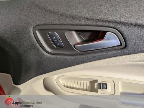 Used 2017 Ford C-MAX Titanium w/ Equipment Group 301A FWD image 36