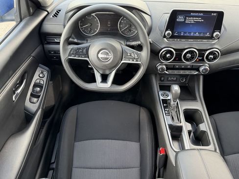 Used 2025 Nissan Sentra SV FWD image 13