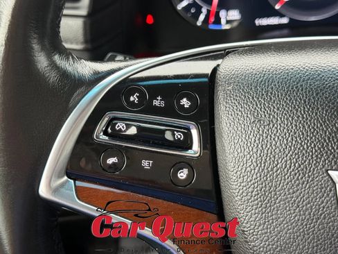 Used 2017 Cadillac Escalade Luxury AWD/4WD image 33