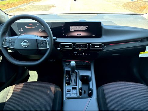 New 2026 Nissan Sentra SR w/ SR All Weather Package FWD image 4