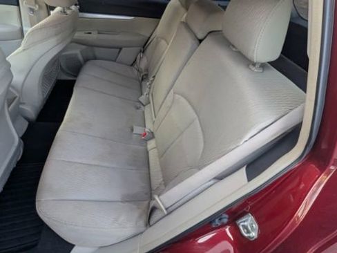 Used 2011 Subaru Outback 2.5i Premium w/ All-Weather Pkg image 19