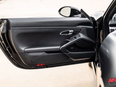 Used 2017 Porsche 718 Cayman image 64