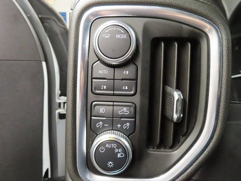 Used 2020 GMC Sierra 1500 Elevation w/ Elevation Value Package image 37