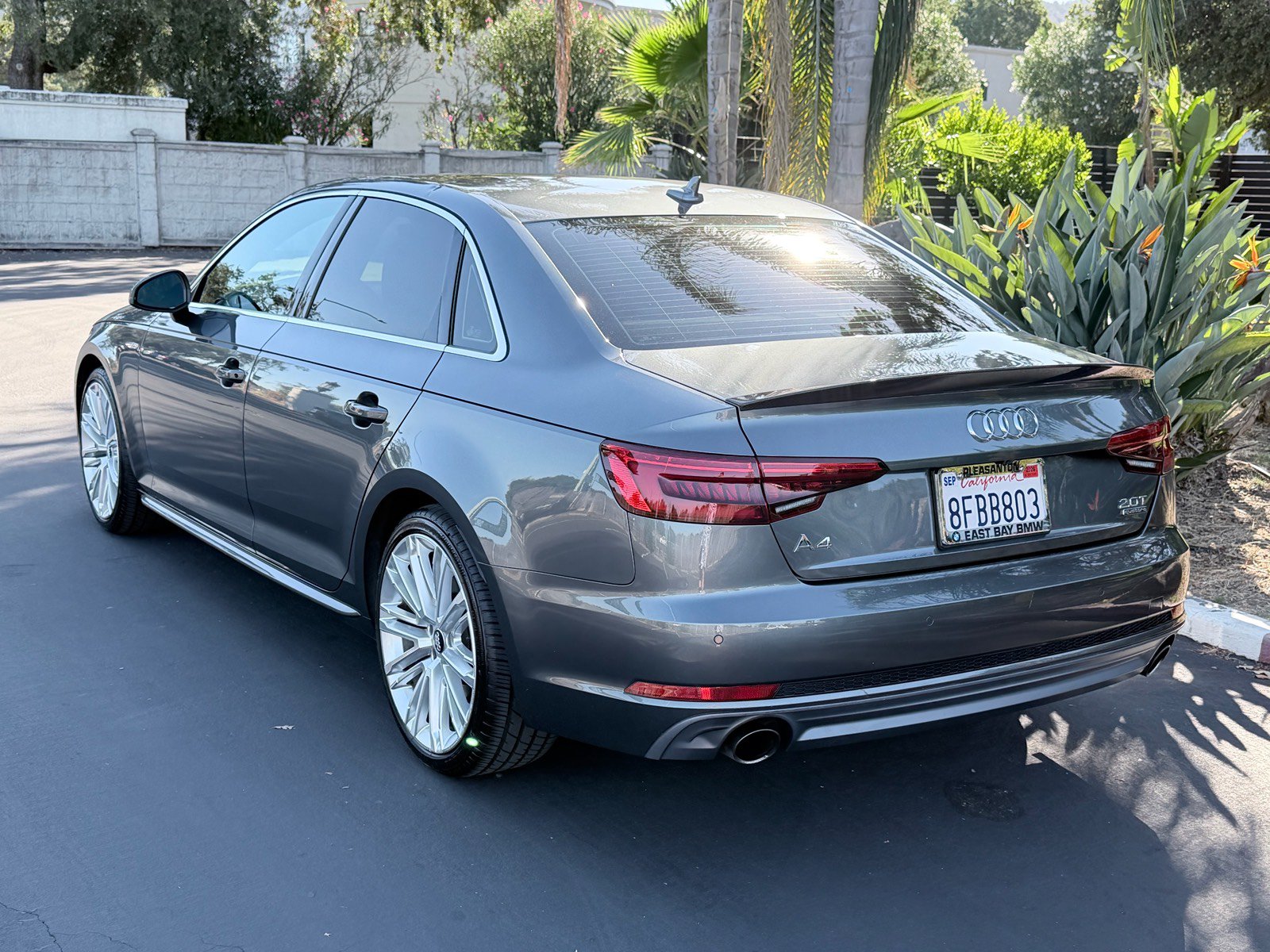 Used 2017 Audi A4 2.0T Prestige w/ Prestige Package AWD/4WD image 3