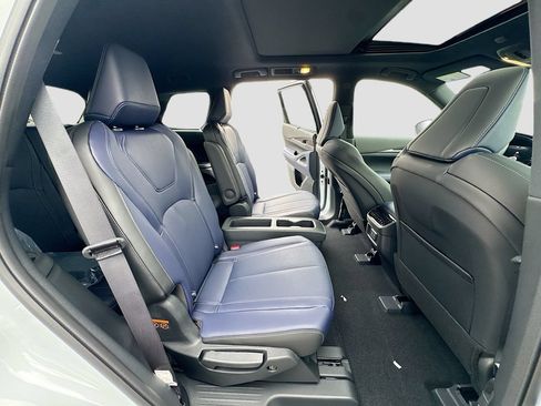 Certified 2026 INFINITI QX60 Sport w/ Dark Cargo Package AWD/4WD image 31