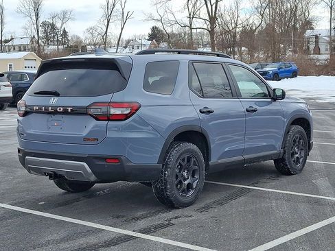 New 2026 Honda Pilot TrailSport image 5
