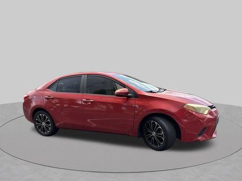 Used 2014 Toyota Corolla LE FWD image 4