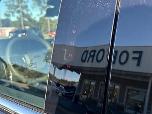 New 2025 Ford Expedition Active image 14