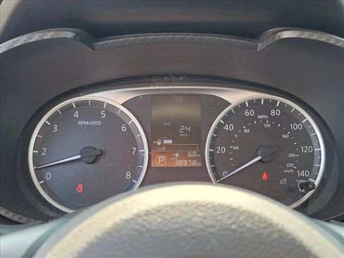Used 2024 Nissan Versa S w/ Trunk Package FWD image 14