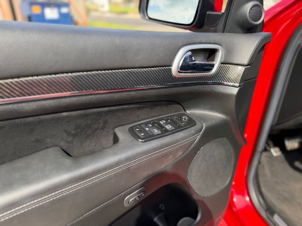 Used 2014 Jeep Grand Cherokee SRT AWD/4WD image 12