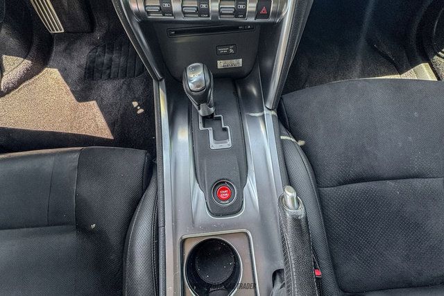 Used 2011 Nissan GT-R Premium AWD/4WD image 46