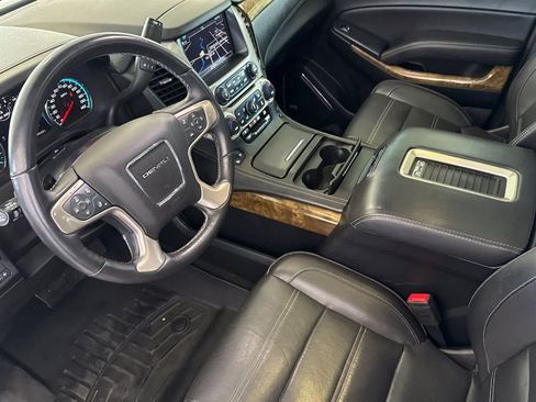 Used 2017 GMC Yukon XL Denali w/ Open Road Package AWD/4WD image 11