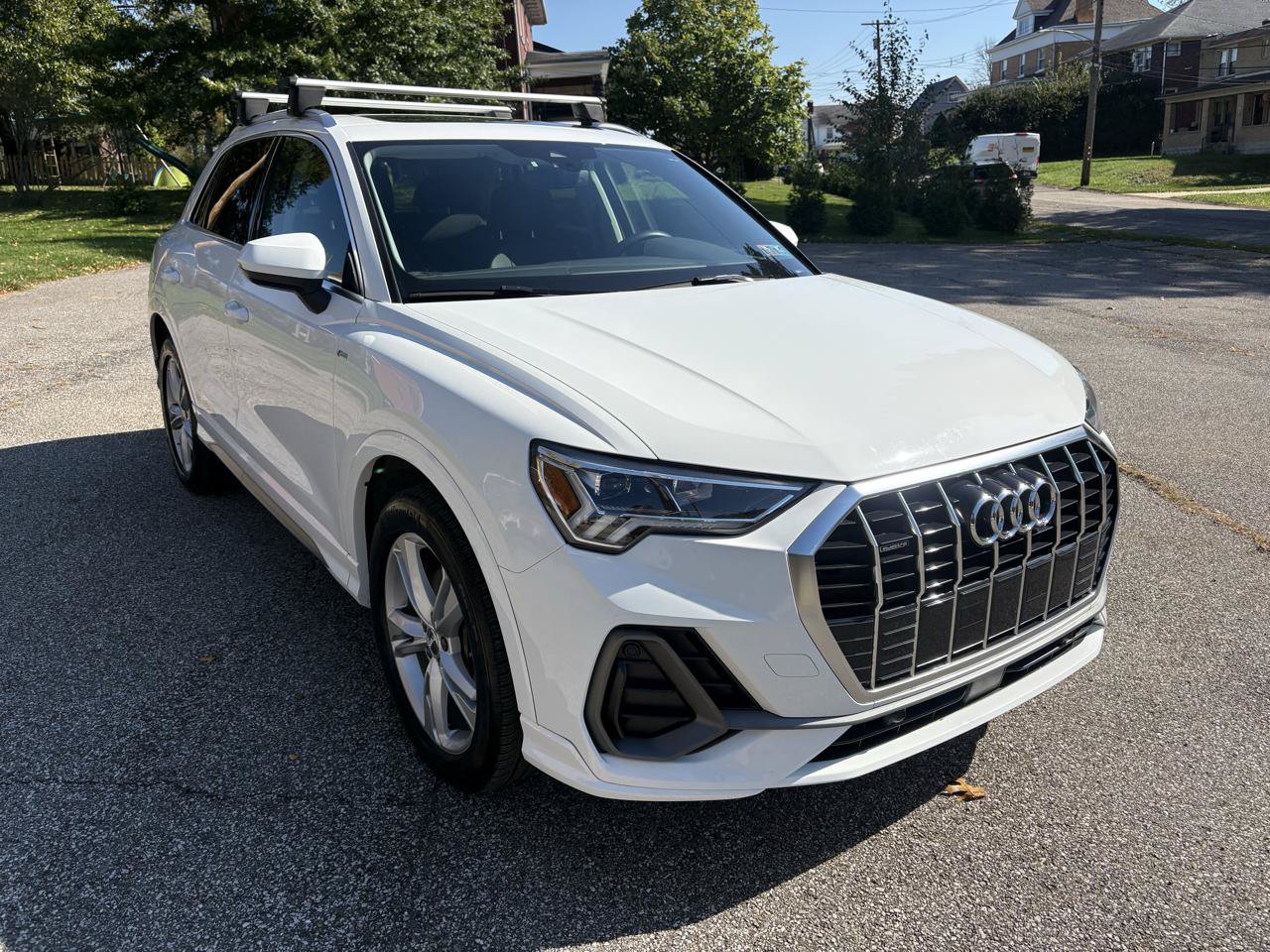 Used 2020 Audi Q3 2.0T Premium Plus AWD/4WD image 1