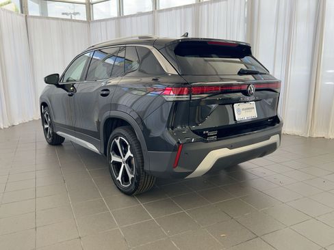 New 2026 Volkswagen Tiguan SE image 3