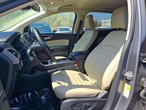 Used 2024 Ford Edge SEL AWD/4WD image 15