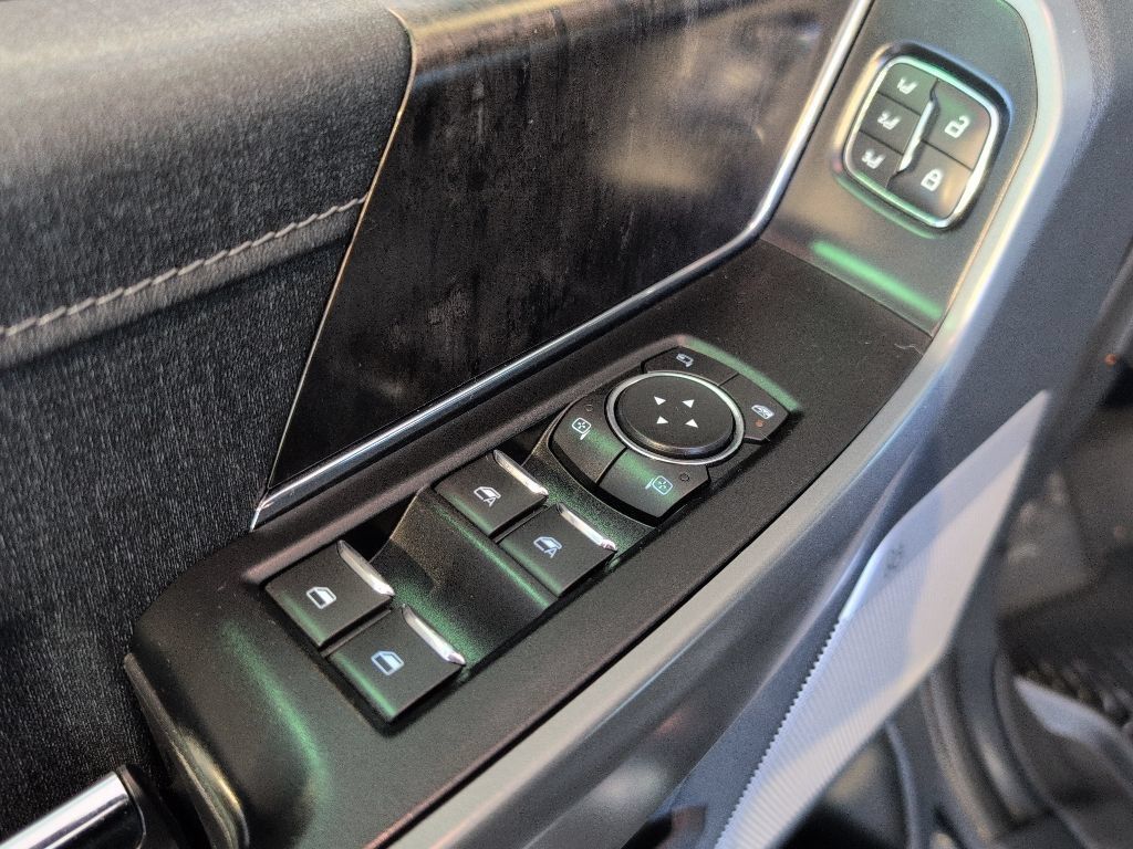 Used 2021 Ford F150 Lariat AWD/4WD image 10