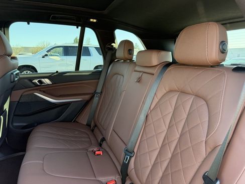 Used 2023 BMW X5 xDrive45e w/ Executive Package image 32
