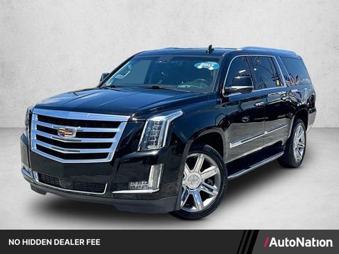 Used 2017 Cadillac Escalade ESV Luxury RWD image 1
