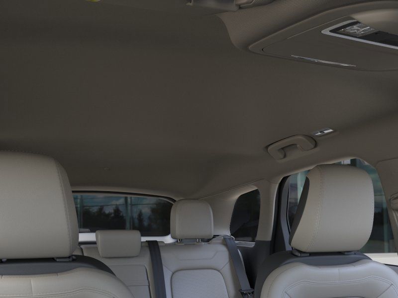 Used 2026 Lincoln Corsair Reserve FWD image 22