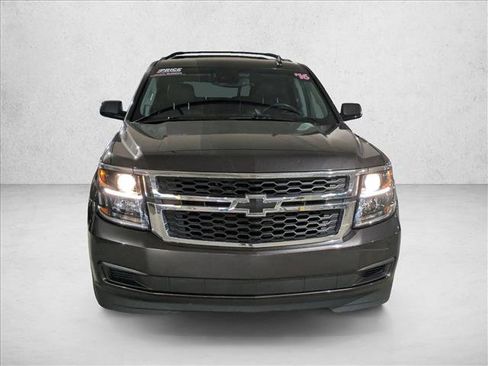 Used 2016 Chevrolet Tahoe LT image 2