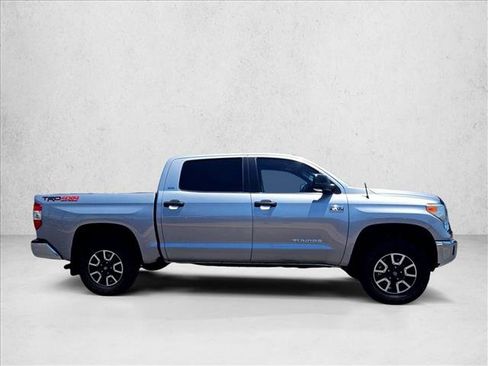 Used 2014 Toyota Tundra SR5 w/ TRD Off Road Package AWD/4WD image 9