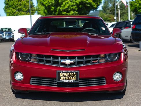 Used 2010 Chevrolet Camaro SS w/ RS Package RWD image 5