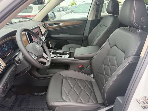 New 2026 Volkswagen Atlas SE AWD/4WD image 13