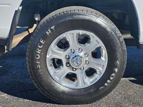 Used 2024 RAM 2500 Big Horn image 9