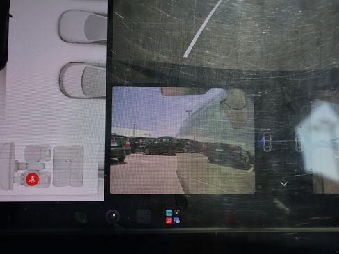 Used 2018 Tesla Model 3 Mid Range RWD image 26