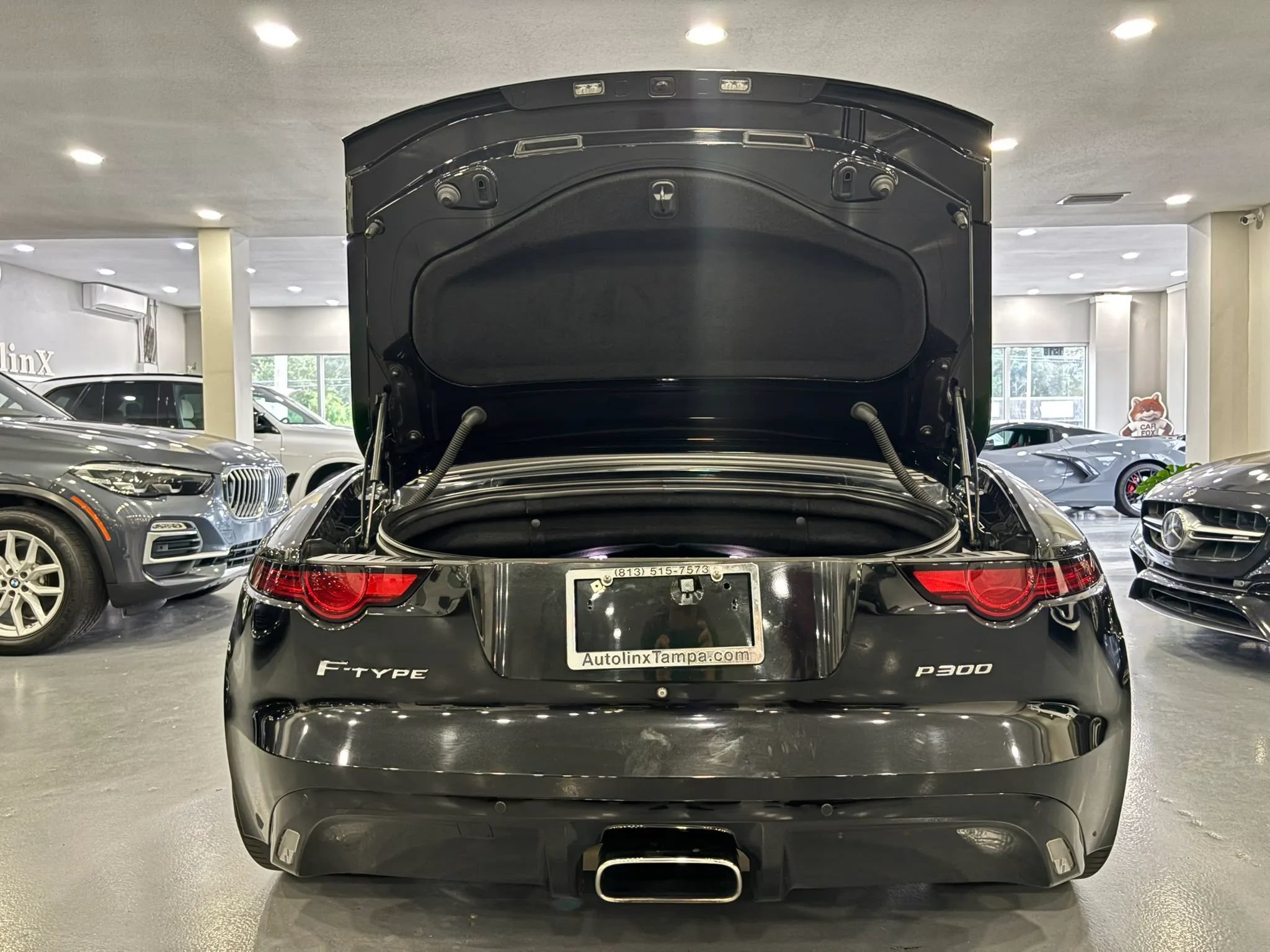Used 2020 Jaguar F-TYPE Convertible RWD image 30