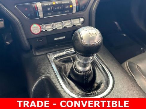 Used 2017 Ford Mustang Premium image 22