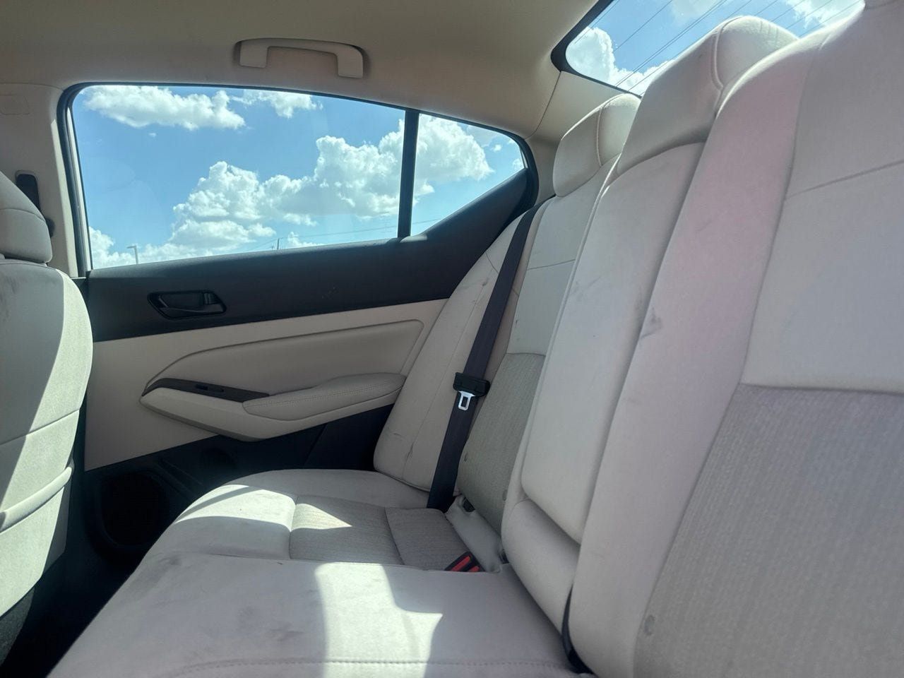 Certified 2024 Nissan Altima 2.5 SV w/ SV Premium Package FWD image 37