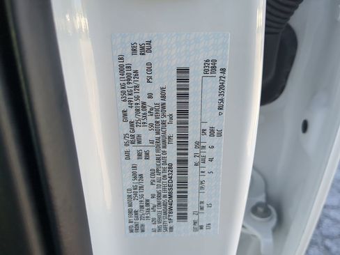 Used 2025 Ford F450 XL w/ 360-Degree Camera Package image 25