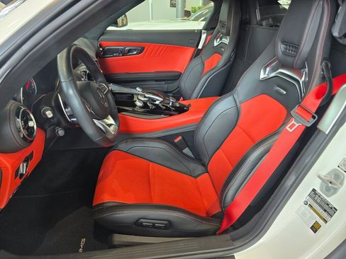 Used 2018 Mercedes-Benz AMG GT C image 13