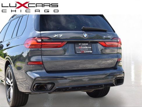 Used 2020 BMW X7 xDrive40i w/ M Sport Package AWD/4WD image 6