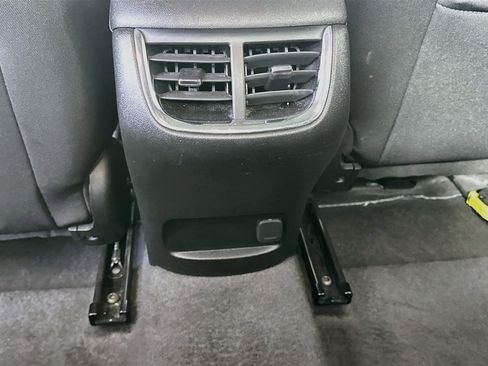 Used 2024 Chevrolet Malibu LT FWD image 27