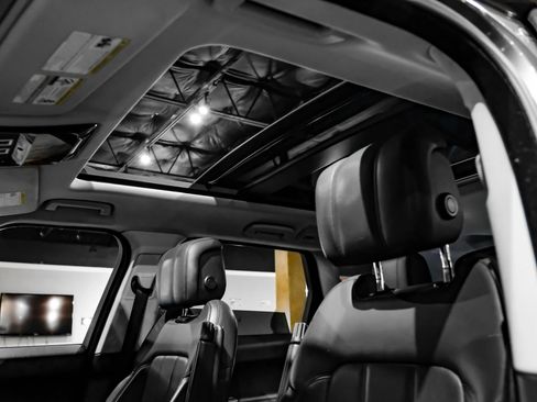 Used 2019 Land Rover Range Rover Sport HSE image 5