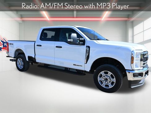 Used 2025 Ford F250 XLT image 6
