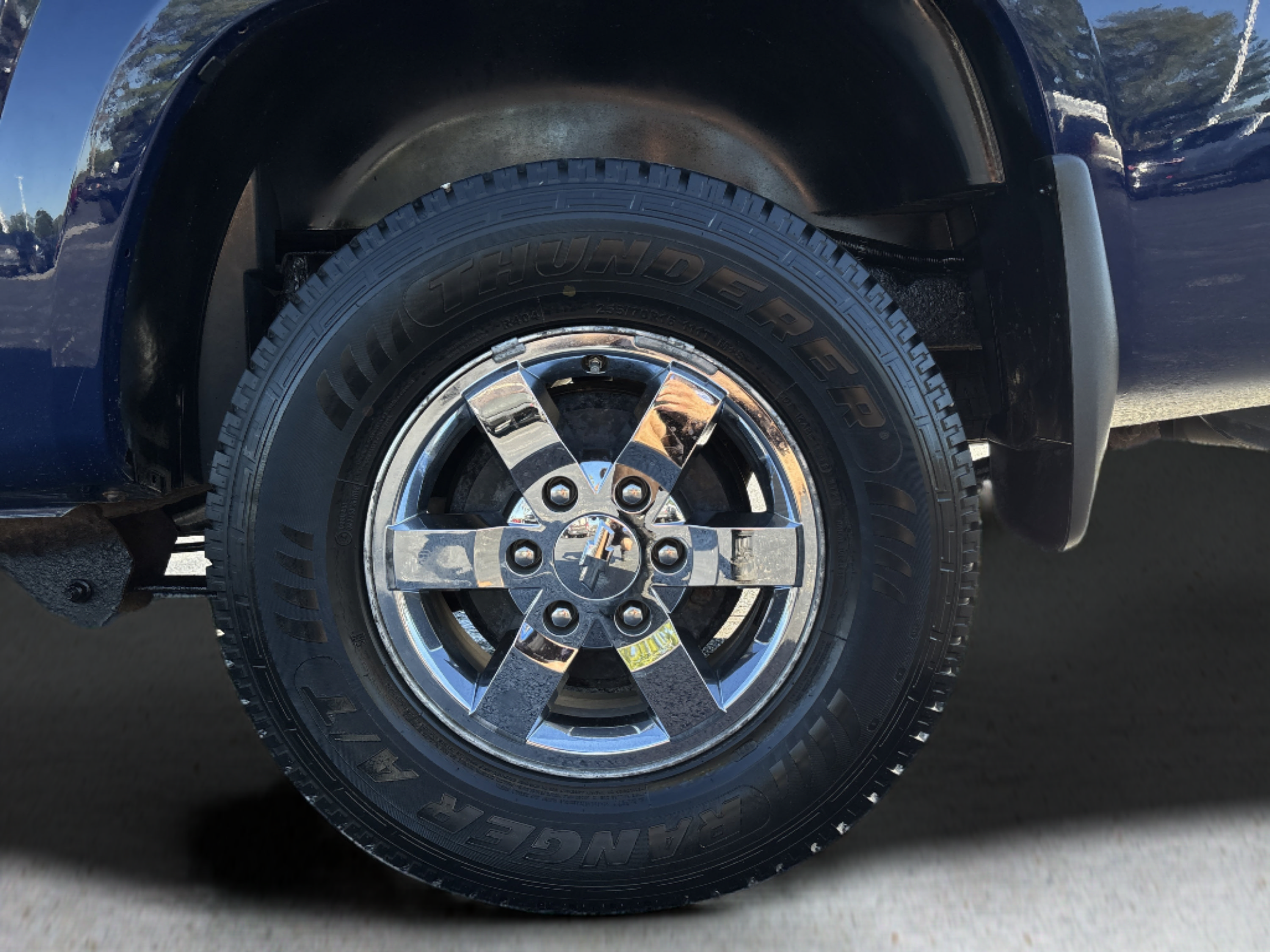 Used 2009 Chevrolet Colorado LT w/ Power Convenience Package AWD/4WD image 18