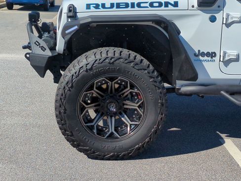 Used 2021 Jeep Wrangler Unlimited Rubicon 4xe w/ Cold Weather Group image 11