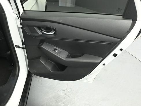 Used 2025 Honda Accord Sport image 28