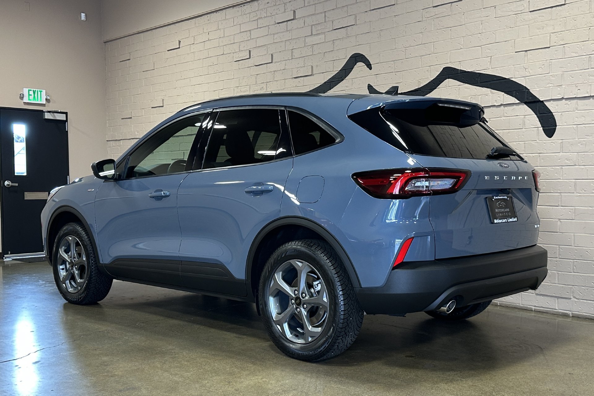 Used 2025 Ford Escape ST-Line AWD/4WD image 8