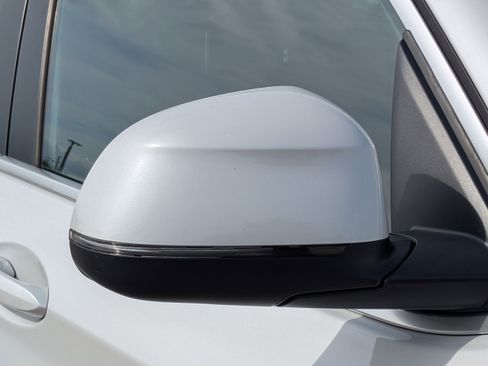 Used 2022 BMW X3 sDrive30i w/ Convenience Package w/ZPA image 13