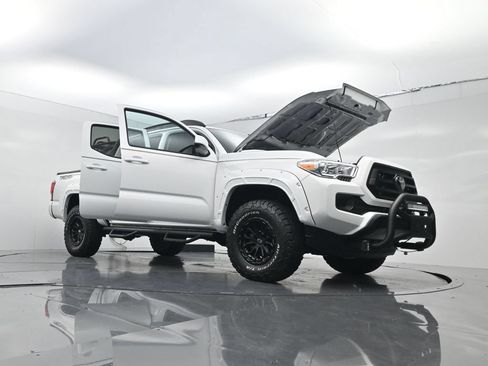 Used 2023 Toyota Tacoma SR AWD/4WD image 29
